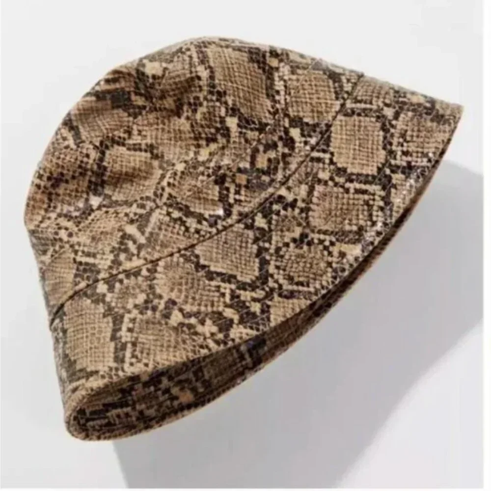 ⭐️ Jade Snake Hipster Hippie Art Chic Glam Python Tik College Beach Bucket Hat